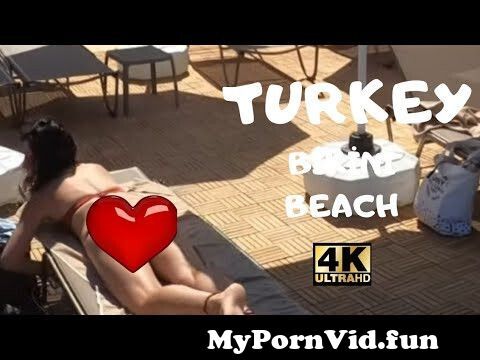 Nude blonde in İzmir