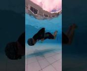 Gert Leroy Underwater