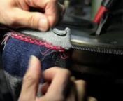 SOCKSのつま先を縫製する加工方法は、元々３種類の方法があります。 「ハンドリンキング」「ロッソ（ロスト）」「メロー」になりますが、 現在SOCKSのほとんどがロッソでのつま先縫製になっています。 メローは、ロックミシンでただ縫うだけなので、ごろつきが大きく ロッソミシンの進化により生産効率もあまり変わらなくなってきたこと もありほとんど使用されな