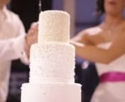 A 2016-os Jótékonysági Esküvő támogatói:nWaldorf-Catering – Esküvői vacsoranWedding Garden – Az esküvő, a vacsora és a buli helyszínenWaldorf-Wedding – Az esküvő szervezésenPartyssimo –Zenekari és dj szolgáltatás az esküvőn, vacsora alatt az Aperitif zenélnDaalarna – A menyasszonyi és menyecskeruhanLa Mémoire Wedding Film– Esküvői filmnTamás Pál – Esküvői fotósorozatnFleur &amp; Balloon – A helyszín dekorációja és a menyasszonyi csokor, szülőc
