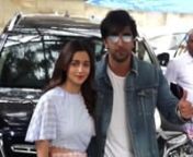 How adorable! When Alia Bhatt made her debut at the annual Kapoor Christmas lunch with beau Ranbir Kapoor. Ranbir Kapoor and Alia Bhatt are relationship goals. The duo has been dating each other for a long time now. They will be seen sharing screen space with each other in Ayan Mukerji&#39;s upcoming film Brahmastra. Fans are eagerly waiting to see their favourite couple together on the big screen. Today, we bring to you a throwback video of the actress when she accompanied beau Ranbir Kapoor for Ch