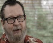 In this short video Danish filmmaker Lars von Trier shares his admiration for the Twin Peaks TV series and tells a funny story of a failed meeting with its director, David Lynch.nnnLars von Trier was inspired by David Lynch’s series ‘Twin Peaks’ when making The Kingdom (1994). What fascinates Trier about Twin Peaks is how it is told and never reveals an overall meaning behind the events going on in the series. “It&#39;s based on the assumption that you expect all these peculiar things happen