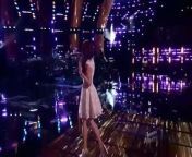 Looking for a trip to the Top 12, Brooke Adee gives her all to Ellie Goulding&#39;s &#92;