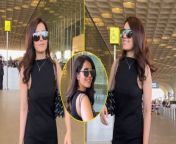 Yodha Girl Raashii Khanna arrives at Mumbai Airport in style. The star geared a bomb-black coloured outfit for her airport voyage.