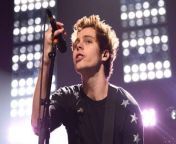 Opening up about how he wants to mature ahead of his plans to start a family, 5 Seconds of Summer songwriter Luke Hemmings has admitted his new solo project ‘Boy’ is aimed at helping him mature.