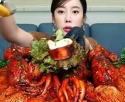 Big SeaFood Eating in 3 min Girl..super hungry and spicy food
