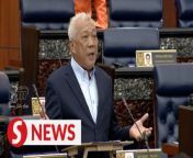 Datuk Seri Bung Moktar Radin says any potential deep state operatives within government ministries should be weeded out immediately.&#60;br/&#62;&#60;br/&#62;He was responding to a a question from Hulu Langat MP Mohd Sany Hamzan if he believed there were deep state operatives within the civil service.&#60;br/&#62;&#60;br/&#62;Read more at https://bit.ly/3TmyMWl&#60;br/&#62;&#60;br/&#62;WATCH MORE: https://thestartv.com/c/news&#60;br/&#62;SUBSCRIBE: https://cutt.ly/TheStar&#60;br/&#62;LIKE: https://fb.com/TheStarOnline