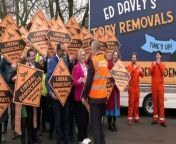 As the Liberal Democrat Spring Conference gets underway in York, their leader Sir Ed Davey hopes to get a step closer to sending the Conservatives packing. In a political stunt, he loads boxes onto the back of a truck that carries the slogan &#39;Ed Davey&#39;s Tory Removals&#39;. Report by Brooksl. Like us on Facebook at http://www.facebook.com/itn and follow us on Twitter at http://twitter.com/itn