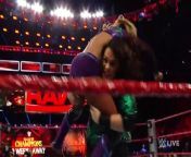The unwieldy Alicia Fox tries to take down the formidable Nia Jax in this Raw matchup.