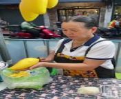 Must Eat! Thai Mango Sticky Rice - Fruit Cutting Skills #shortsvideo from mango live zahra momoka