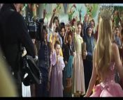 Wicked Movie (2024) Behind the scenes Trailer - Passion Project - - After two decades as one of the most beloved and enduring musicals on the stage, Wicked makes its long-awaited journey to the big screen as a spectacular, generation-defining cinematic event this holiday season. &#60;br/&#62;&#60;br/&#62;Wicked, the untold story of the witches of Oz, stars Emmy, Grammy and Tony winning powerhouse Cynthia Erivo (Harriet, Broadway’s The Color Purple) as Elphaba, a young woman, misunderstood because of her unusual green skin, who has yet to discover her true power, and Grammy-winning, multi-platinum recording artist and global superstar Ariana Grande as Glinda, a popular young woman, gilded by privilege and ambition, who has yet to discover her true heart. &#60;br/&#62; &#60;br/&#62;The two meet as students at Shiz University in the fantastical Land of Oz and forge an unlikely but profound friendship. Following an encounter with The Wonderful Wizard of Oz, their friendship reaches a crossroads and their lives take very different paths. Glinda&#39;s unflinching desire for popularity sees her seduced by power, while Elphaba&#39;s determination to remain true to herself, and to those around her, will have unexpected and shocking consequences on her future. Their extraordinary adventures in Oz will ultimately see them fulfill their destinies as Glinda the Good and the Wicked Witch of the West. &#60;br/&#62; &#60;br/&#62;The film also stars Oscar® winner Michelle Yeoh as Shiz University’s regal headmistress Madame Morrible; Jonathan Bailey (Bridgerton, Fellow Travelers) as Fiyero, a roguish and carefree prince; Tony nominee Ethan Slater (Broadway’s Spongebob Squarepants, Fosse/Verdon) as Boq, an altruistic Munchkin student; Marissa Bode in her feature-film debut as Nessarose, Elphaba’s favored sister; and pop culture icon Jeff Goldblum as the legendary Wizard of Oz.&#60;br/&#62; &#60;br/&#62;The cast of characters includes Pfannee and ShenShen, two conniving compatriots of Glinda played by Emmy nominee Bowen Yang (Saturday Night Live) and Bronwyn James (Harlots), and a new character created for the film, Miss Coddle, played by Tony nominee Keala Settle (The Greatest Showman). &#60;br/&#62; &#60;br/&#62;Directed by acclaimed filmmaker Jon M. Chu (Crazy Rich Asians, In the Heights), Wicked is the first chapter of a two-part immersive, cultural celebration. Wicked Part Two is scheduled to arrive in theaters on November 26, 2025.&#60;br/&#62; &#60;br/&#62;Wicked is produced by Marc Platt (La La Land, The Little Mermaid), whose films, television shows and stage productions have earned a combined 46 Oscar® nominations, 58 Emmy nominations and 36 Tony nominations, and by multiple Tony winner David Stone (Kimberly Akimbo, Next to Normal), with whom Platt produced the blockbuster Wicked stage musical. The executive producers are David Nicksay, Stephen Schwartz and Jared LeBoff. &#60;br/&#62; &#60;br/&#62;Based on the bestselling novel by Gregory Maguire, Wicked is adapted for the screen by the stage production’s book writer Winnie Holzman and by legendary Grammy and Oscar® winning composer and lyricist Stephen Schwartz. The Broadway st