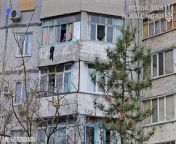 Fragments of a Russian projectile on the Kherson region hit a multi-storey residential building, damaging a balcony and shattering windows. A pensioner living in the apartment block says that she was lucky to escape with her life. &#92;